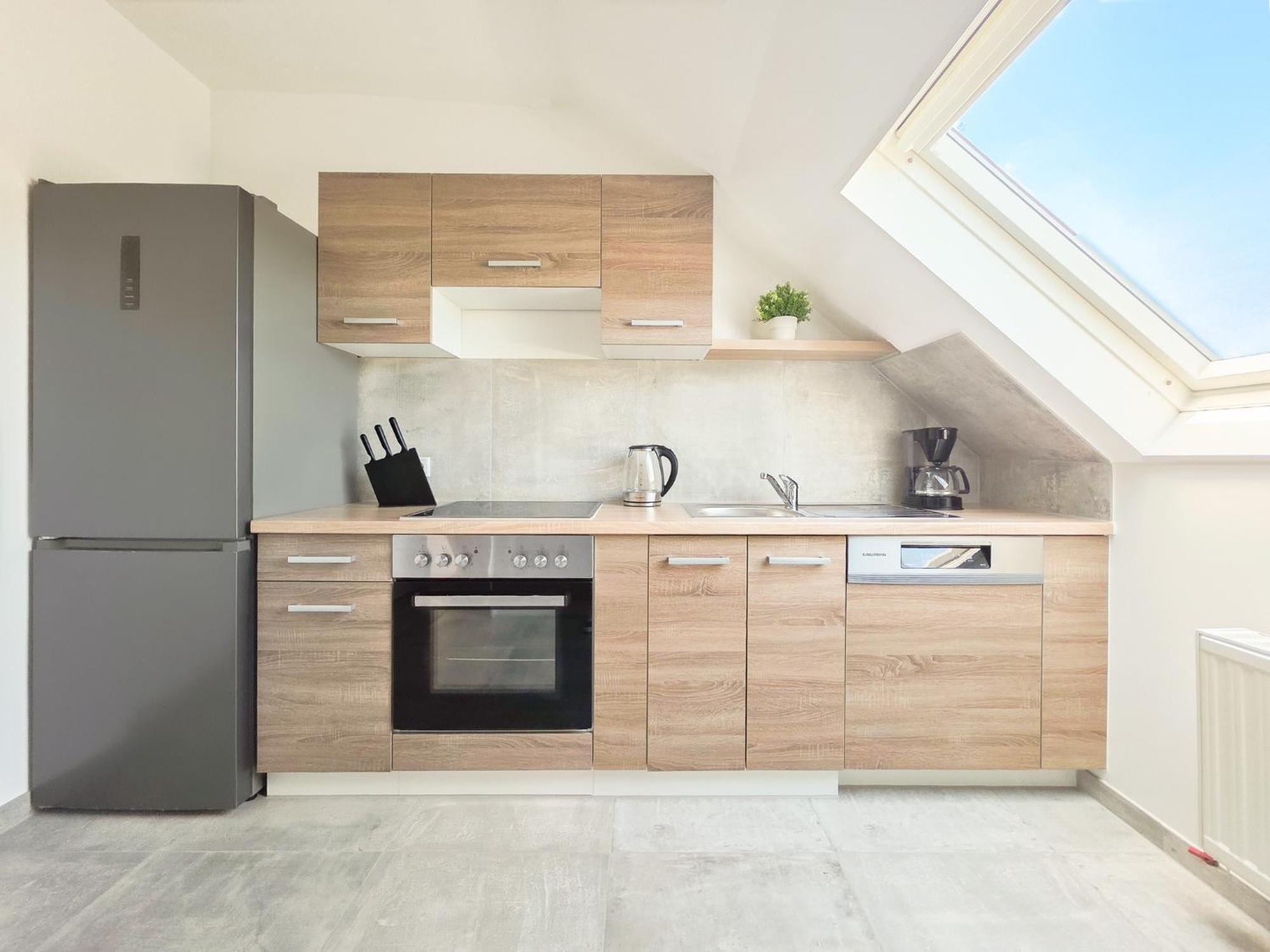 Apartment Tolstov - 3 Attic - Kitchen - 5 Min To Messe Dus Düsseldorf